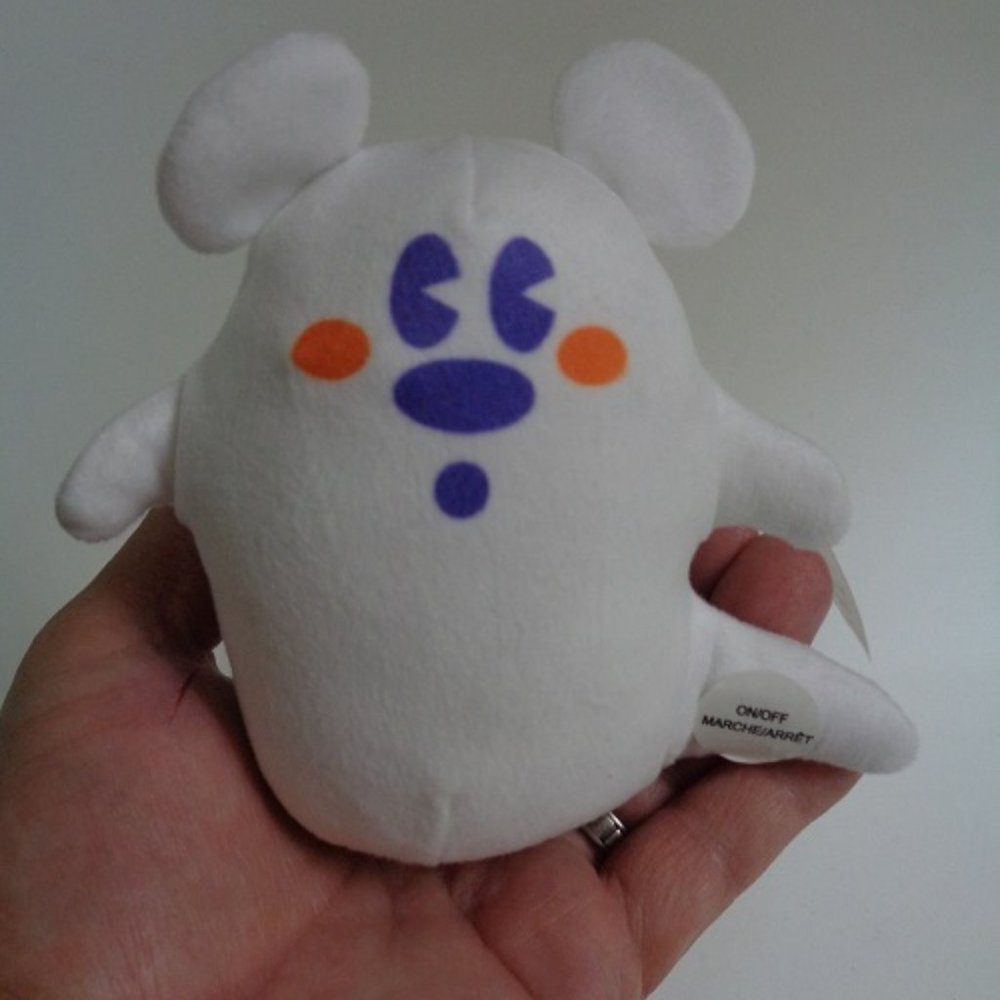 Disney Mickey Mouse Halloween 2020 Ghost light up palm sitter plush, height 4.5"